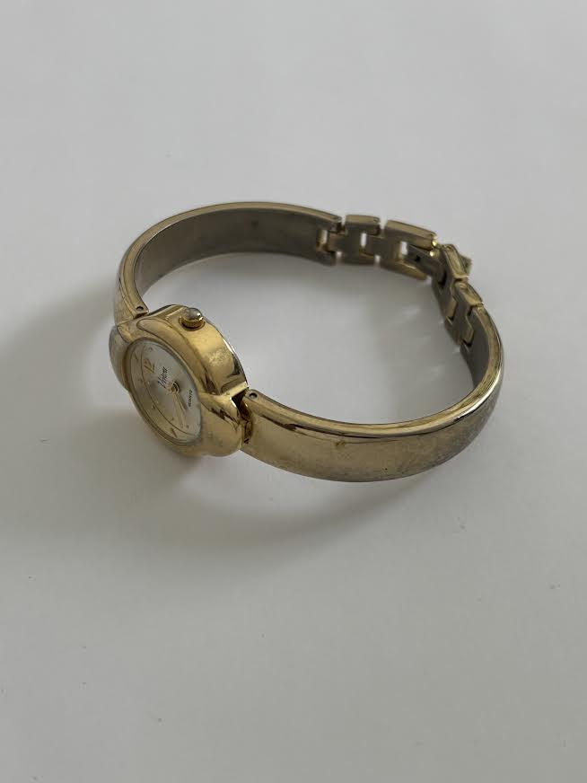 Delicate Gold Vivani Watch