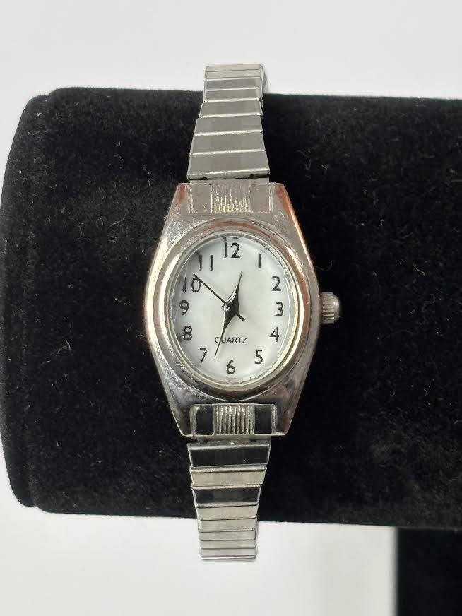Delicate Retro Silver Watch