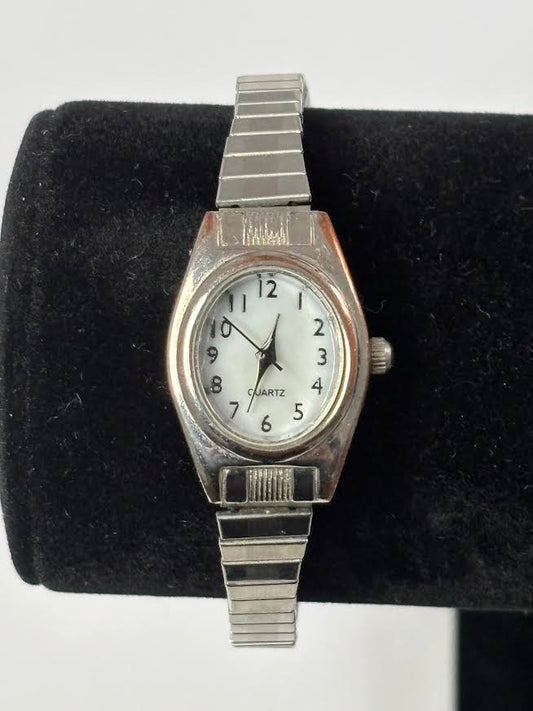 Delicate Retro Silver Watch