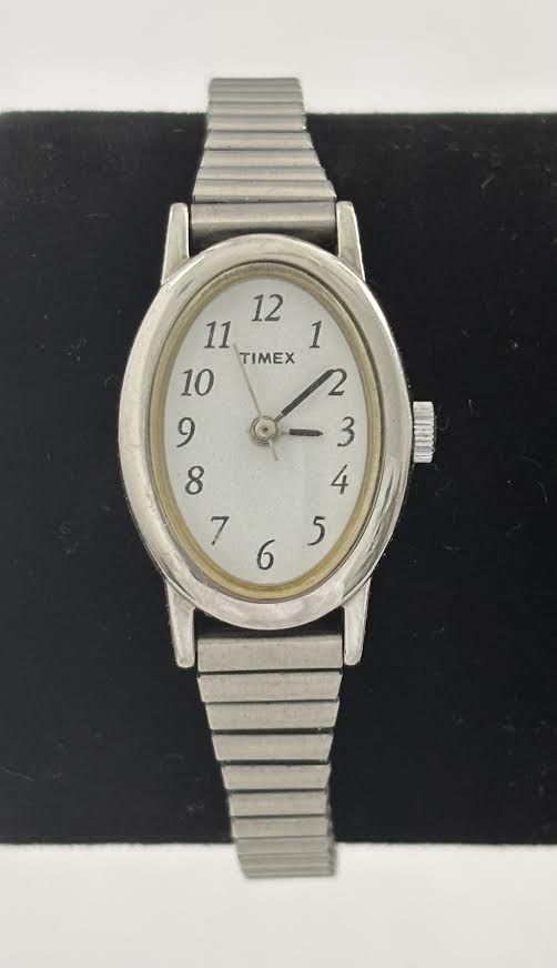Expandable Silver Oval Watch